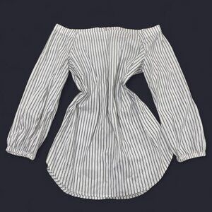 Vintage White House Black Market striped off-shoulder dressy shirt with back zip